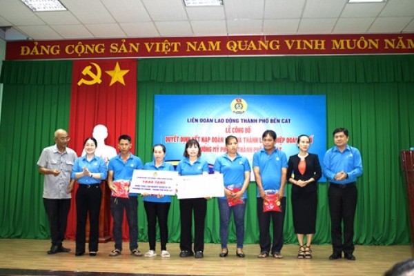 CÔNG TY  TNHH MTV XỔ SỐ KIẾN THIẾT BÌNH DƯƠNG:  NGHIỆP ĐOÀN VÉ SỐ ĐẦU TIÊN TẠI BÌNH DƯƠNG ĐƯỢC THÀNH LẬP