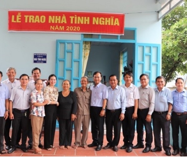 Công ty TNHH MTV Xổ số Kiến thiết Bình Dương trao tặng nhà Tình nghĩa tại huyện Bàu Bàng