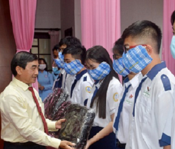 Công ty Xổ số Sóc Trăng mang niềm vui đến 406 học sinh, sinh viên nghèo hiếu học