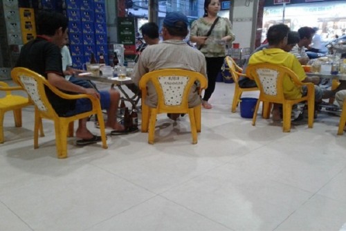Vé số nâng bước người nghèo ở Trà Vinh