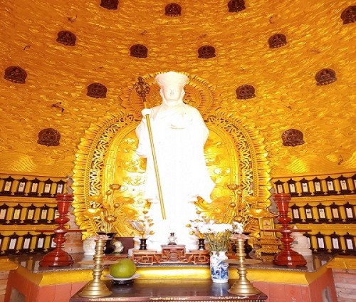 Cổ kính, linh thiên chùa Phật Đà Hà Tiên