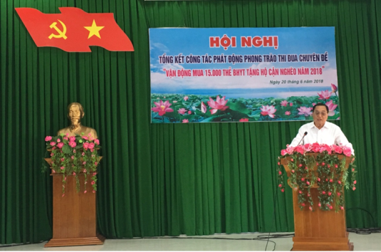 Công ty XSKT Đồng Tháp nhận giấy khen của UBND tỉnh