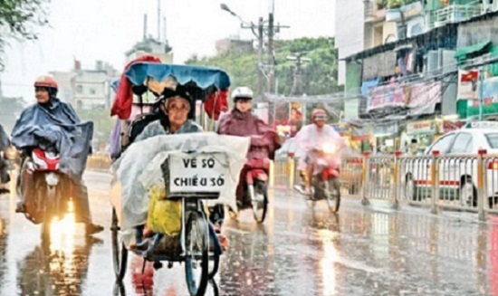 Vui buồn vé số mùa mưa