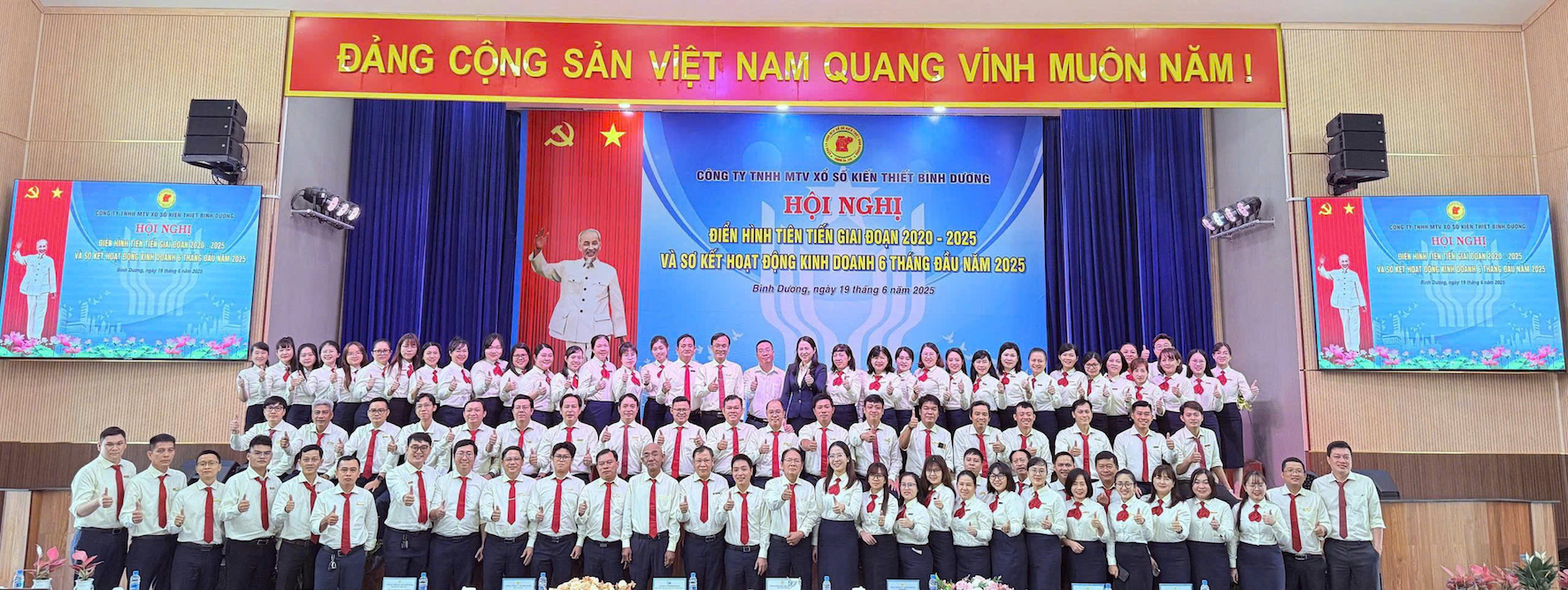 XSKT Bình Dương tôn vinh điển hình tiên tiến